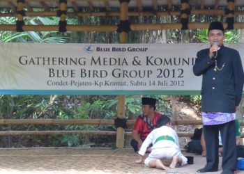 Menggali Potensi Ekowisata Sungai Ciliwung Bersama Blue Bird Group
