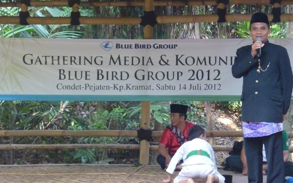 Menggali Potensi Ekowisata Sungai Ciliwung Bersama Blue Bird Group