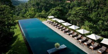 5 Resort Dengan Kolam Renang Hutan Tropis di Ubud – Bali