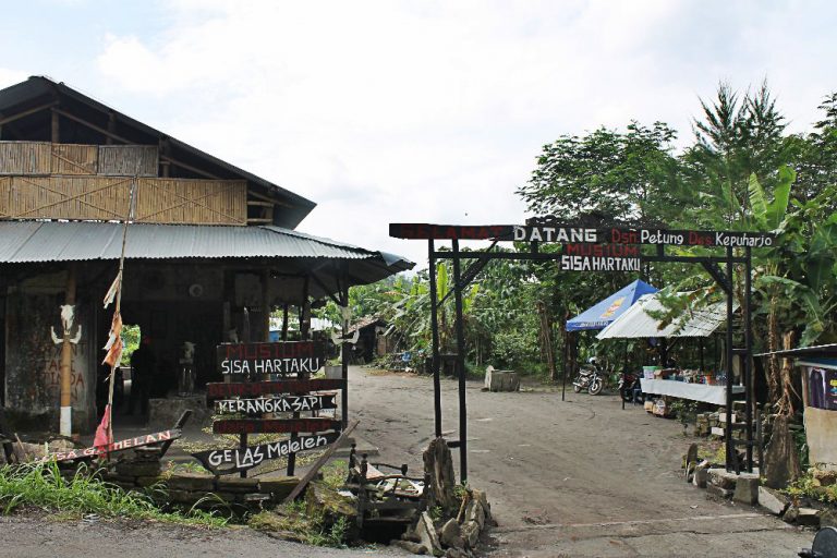 Museum 'Sisa Hartaku' Dusun Pentung (Gunung Merapi)