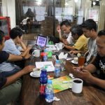 Di kopdar teman-teman Blogger Reporter, ASUS setia menemani aktivitasku.