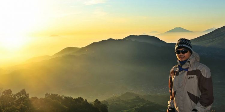 One Day Background, Agar Realita Foto Jalan-jalan Mendekati Ekspetasi 1