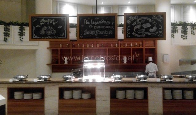 Sop Buntut Borobudur jadi Menu Andalan di Discovery Hotel Ancol