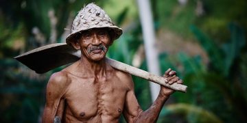 Membangun Indeks Kebahagiaan