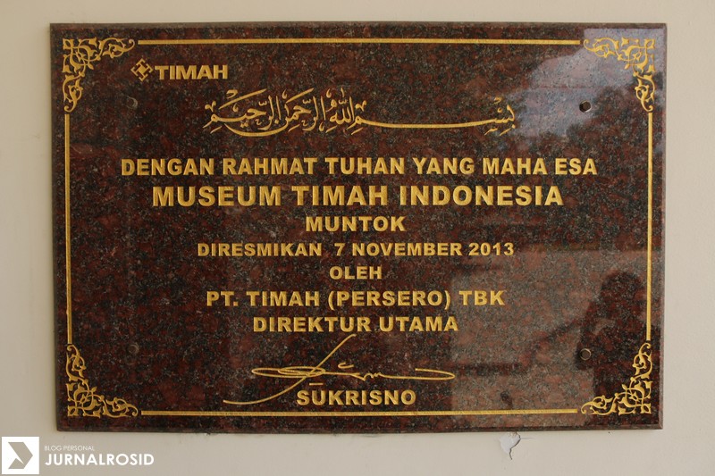 Prasasti peresmian Museum Timah Indonesia Muntok